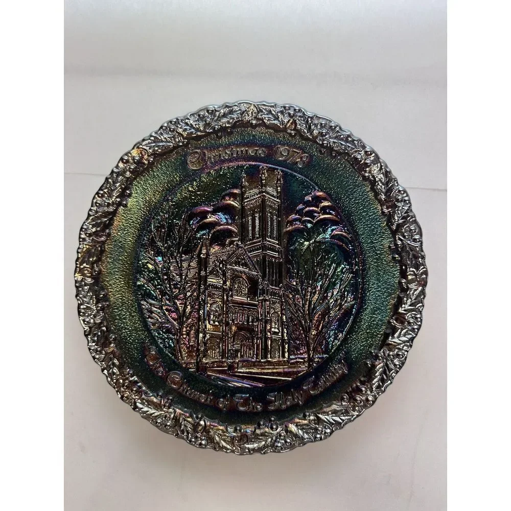 Fenton Iridescent Carnival Glass 1978 Christmas in America Holy Trinity 8